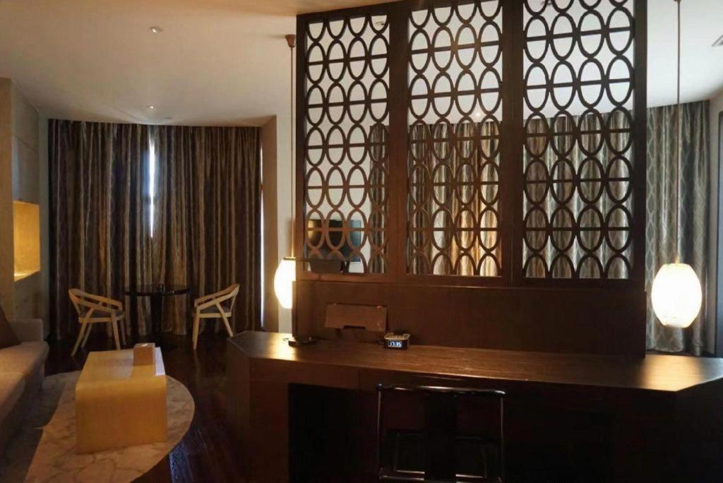 Maison New Century Hotel Dongguan Tungkuan Kültér fotó