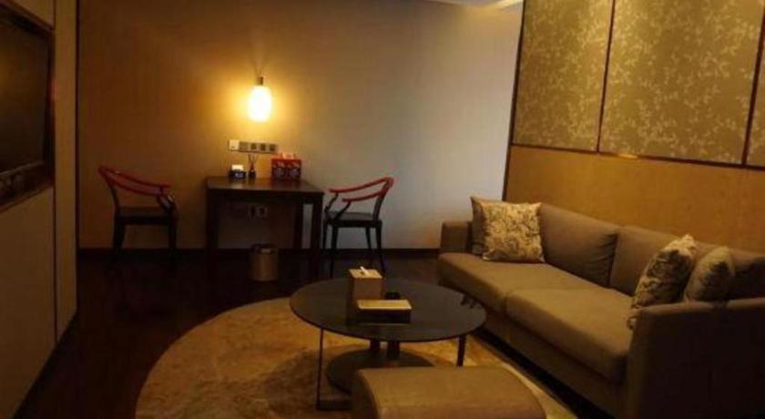 Maison New Century Hotel Dongguan Tungkuan Kültér fotó